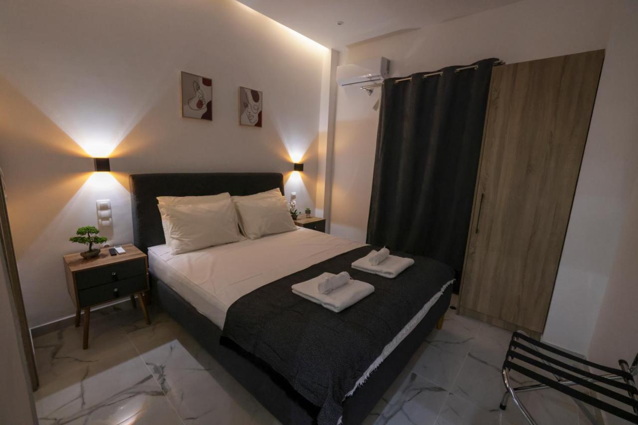 Apollo 2 Bd Jacuzzi Suite Athena Bagian luar foto