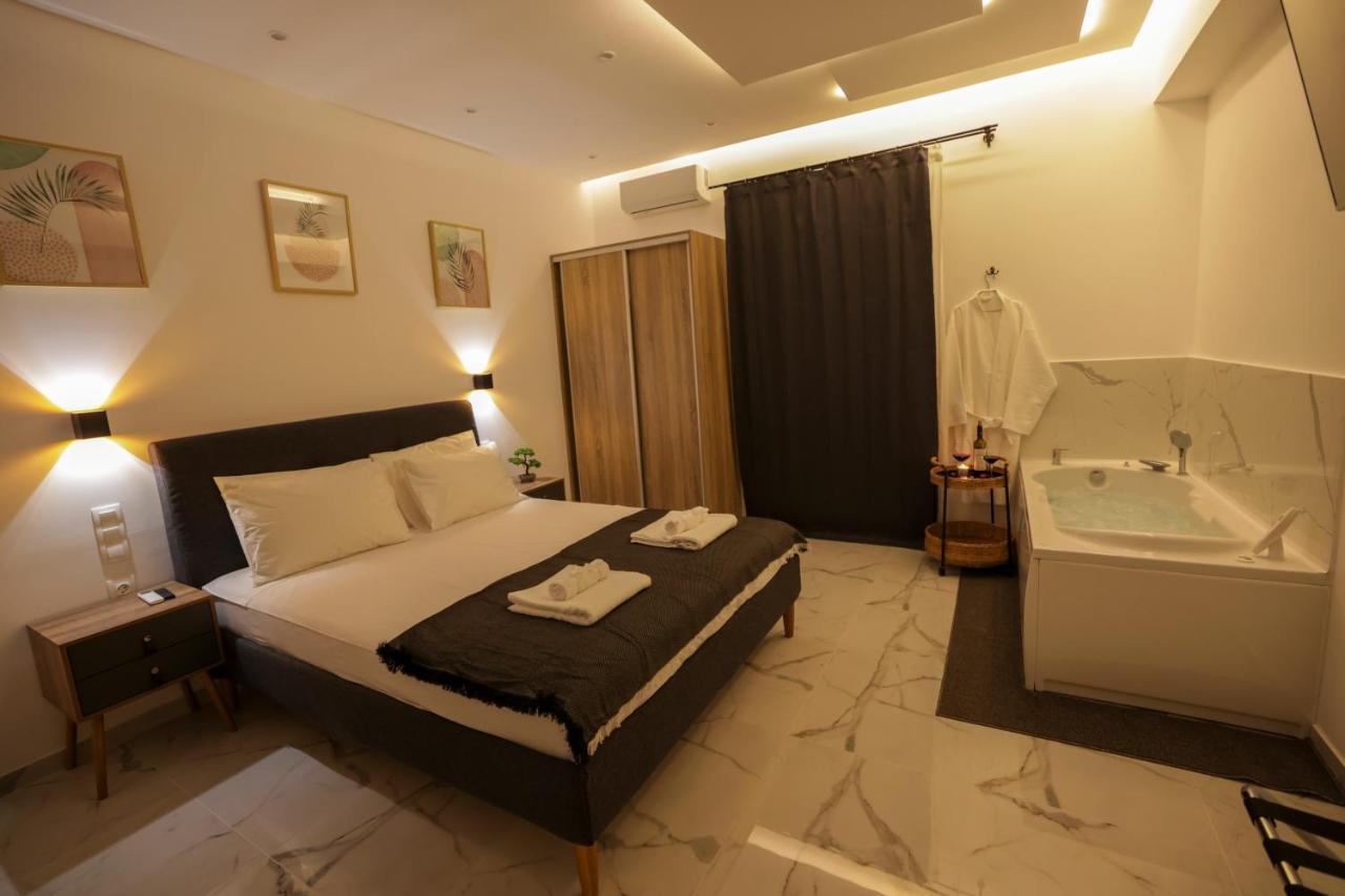 Apollo 2 Bd Jacuzzi Suite Athena Bagian luar foto