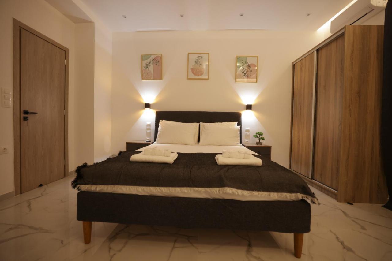 Apollo 2 Bd Jacuzzi Suite Athena Bagian luar foto
